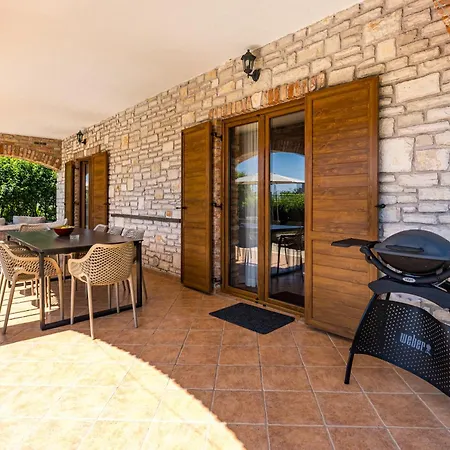 Rustic Lara With Pool Villa
