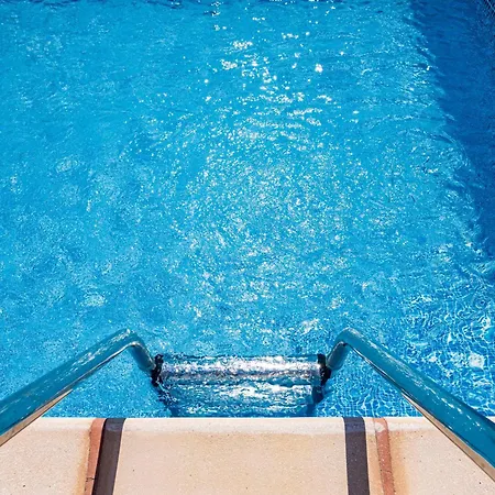 Villa Rustic Lara With Pool *
